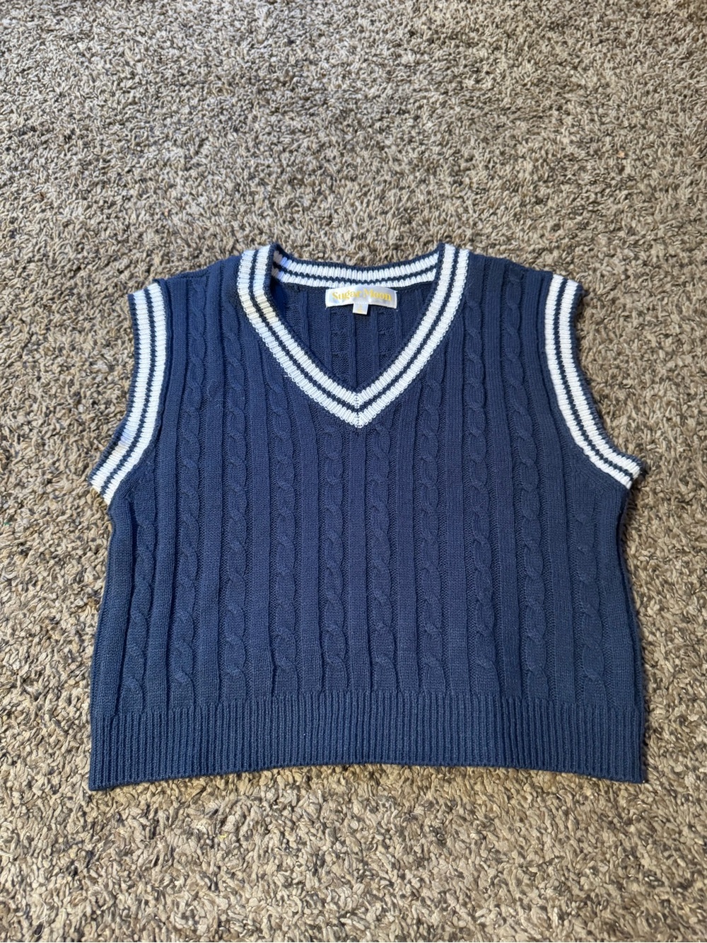 Cable Knit Navy V-Neck Sweater Vest with White Trim